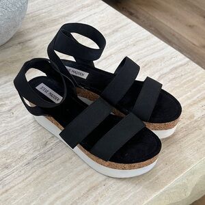 Steve Madden Black and White Platform Sandals